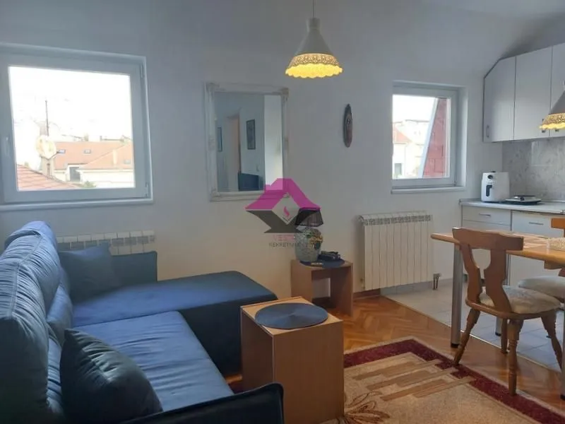 Izdavanje, dvosoban stan, 42m², Denkova Basta, Zvezdara Sve Podlokacije