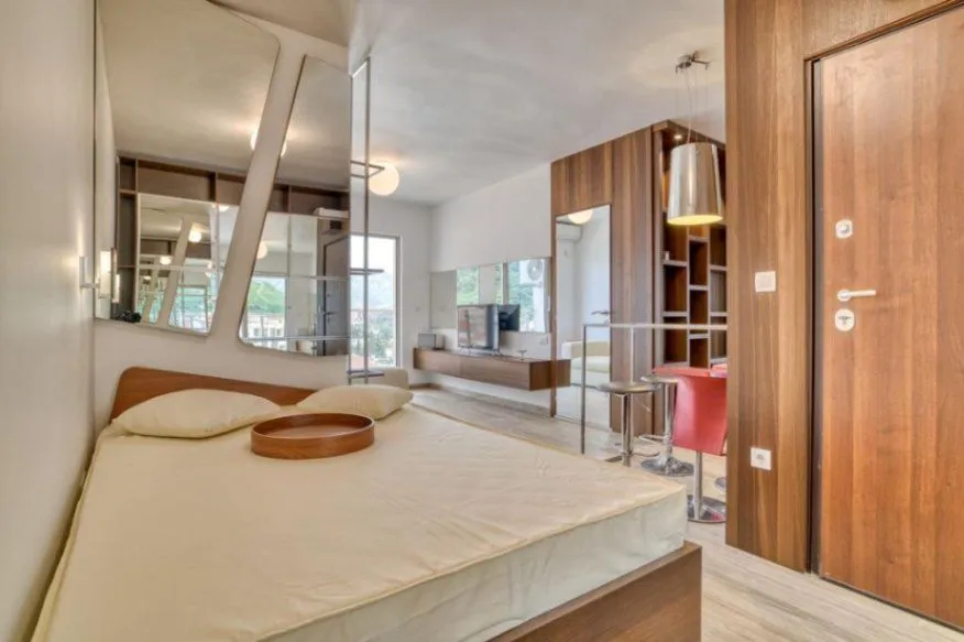 Prodaja, garsonjera, 33m², Centar, Budva
