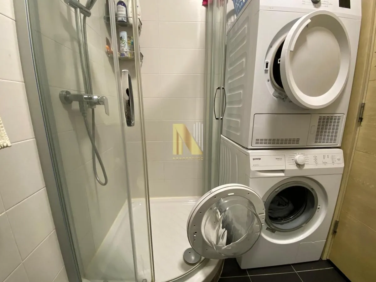 Prodaja, stan, 144m², Spens, Novi Sad Sve Podlokacije