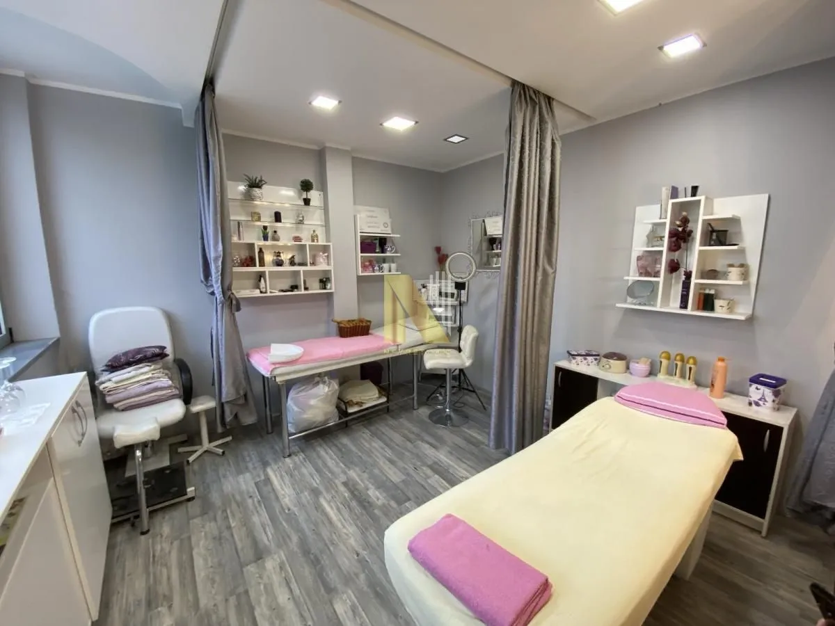 Rent, office space, 58m², Bulevar Evrope, Novi Sad Sve Podlokacije