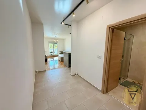 Rent, two bedroom apartment, 54m², Hala Pionir, Palilula Sve Podlokacije - image 5