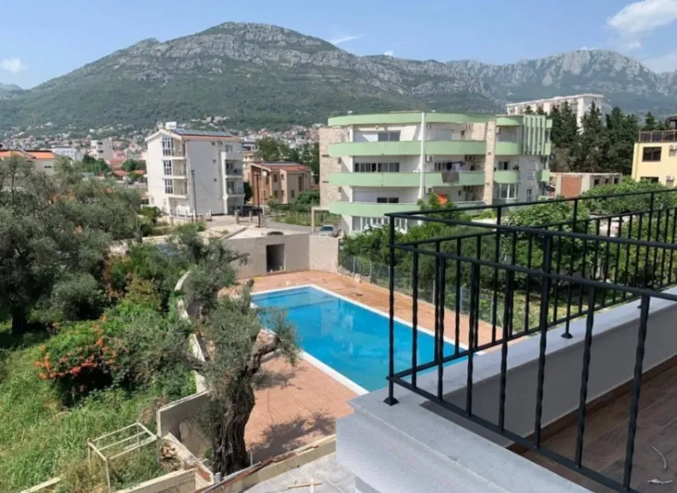 Prodaja, jednosoban stan, 50m², Topolica, Bar