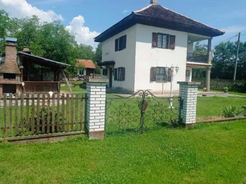 Prodaja, kuća, 132m², Čačak, Srbija - image 11