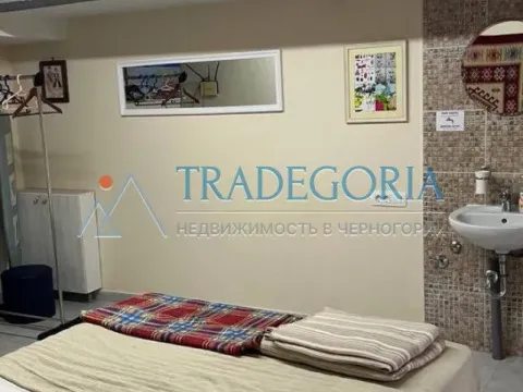 Prodaja, ugostiteljski objekat, 1200m², Bečići, Budva - image 10