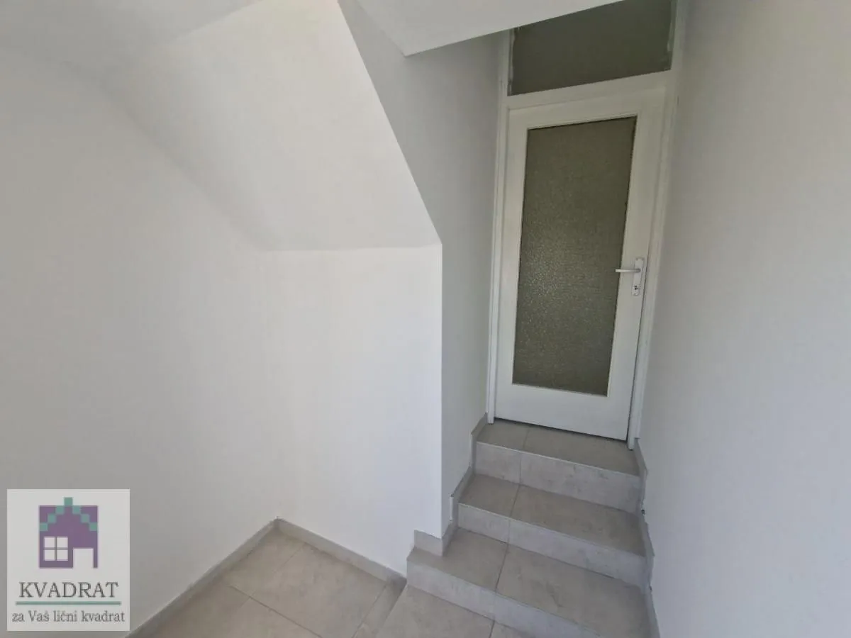 Rent, office space, 80m², Čukarica, Beograd