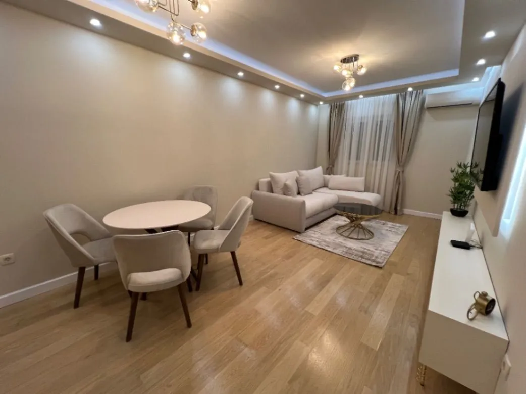 Izdavanje, jednosoban stan, 45m2, City Kvart, Podgorica