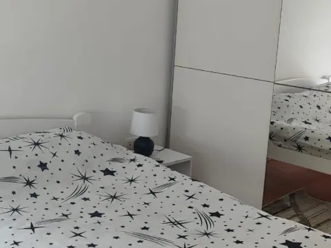 Rent, one bedroom apartment, 42m², Tivat, Crna Gora - image 7