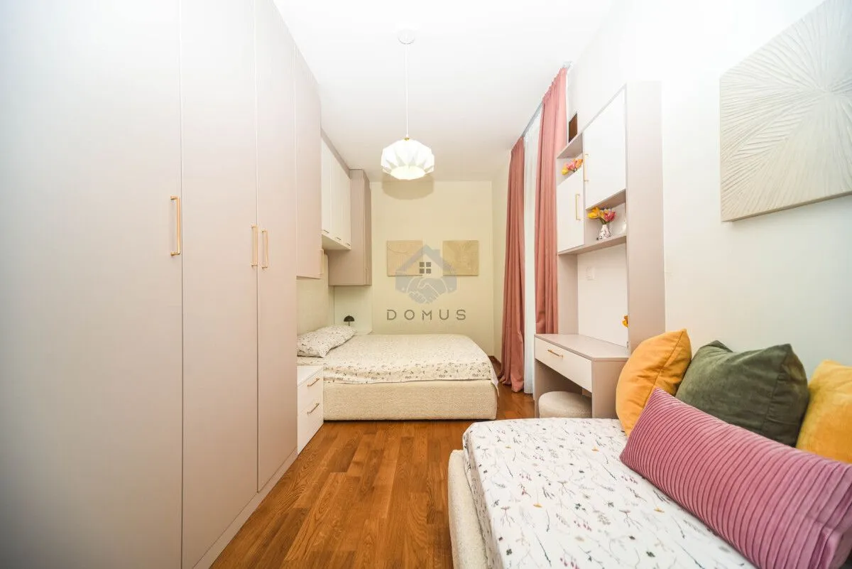 Prodaja, trosoban stan, 82m², Vezirov Most, Podgorica