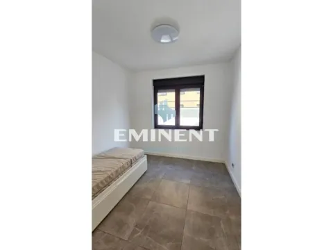 Izdavanje, trosoban stan, 75m², Lekino Brdo, Voždovac Sve Podlokacije - image 11