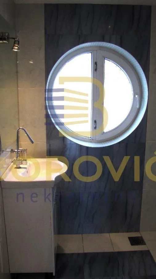 Sale, house, 215m², Savski Venac, Beograd