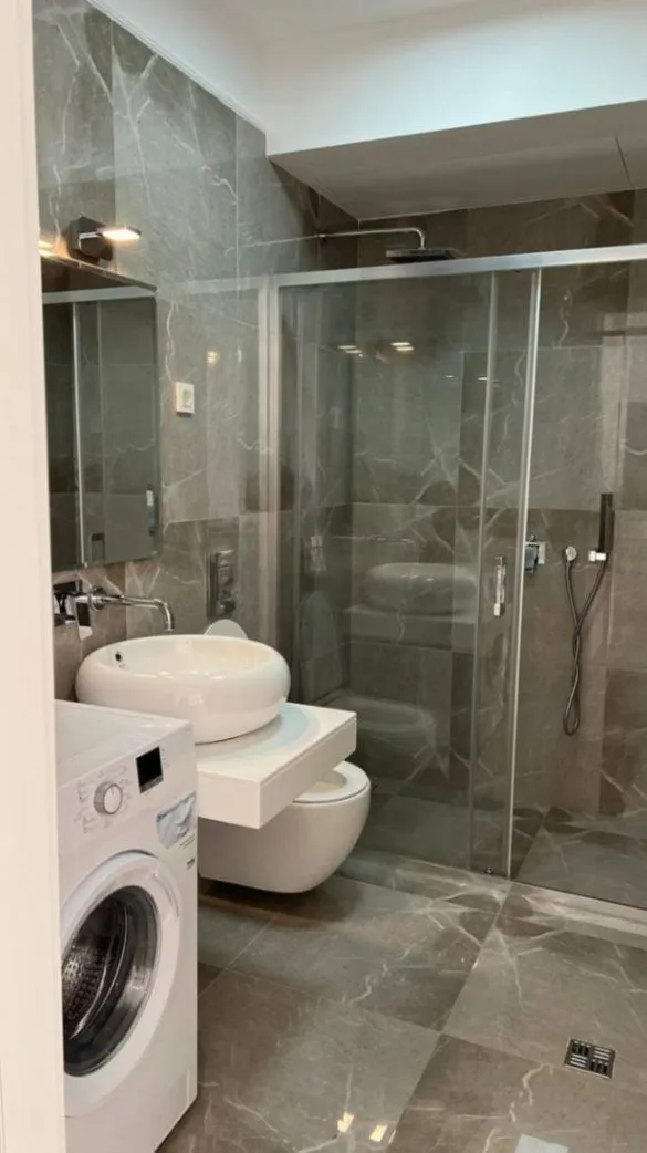 Rent, one bedroom apartment, 60m², Bečići, Budva