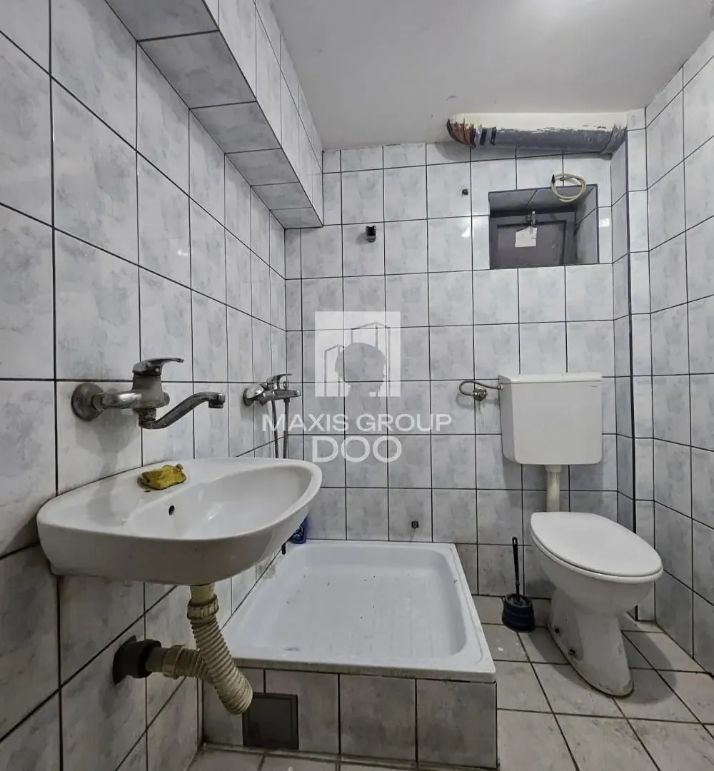 Rent, office space, 82m², Zemun Kalvarija, Zemun Sve Podlokacije