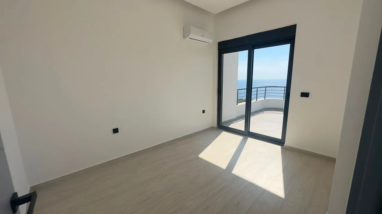 Prodaja, jednosoban stan, 57m², Pinješ, Ulcinj