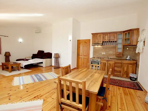 Prodaja, kuća, 480m², Reževići, Budva - image 32
