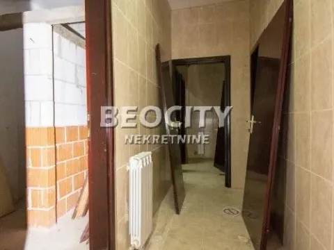 Sale, office space, 365m², Petlovo Brdo, Beograd - image 12
