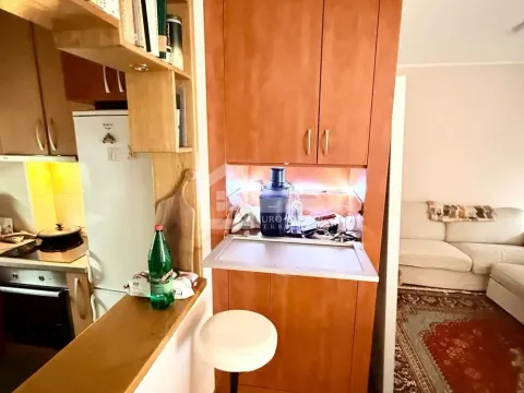 Sale, one bedroom apartment, 44m², Gradska Bolnica, Zvezdara Sve Podlokacije - image 4