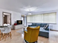 Izdavanje, dvosoban stan, 74m², Centar, Budva - image 2