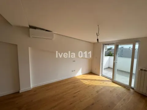 Stan in Voždovac Sve Podlokacije