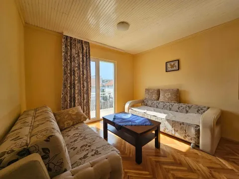 Prodaja, kuća, 160m², Šušanj, Bar - image 4