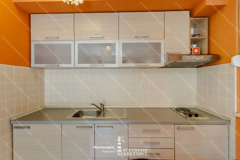 Prodaja, jednosoban stan, 49m², Topla, Herceg Novi