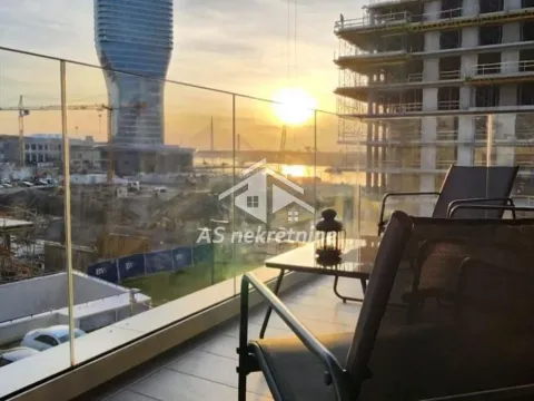 Izdavanje, trosoban stan, 104m², Savski Venac, Beograd - image 15