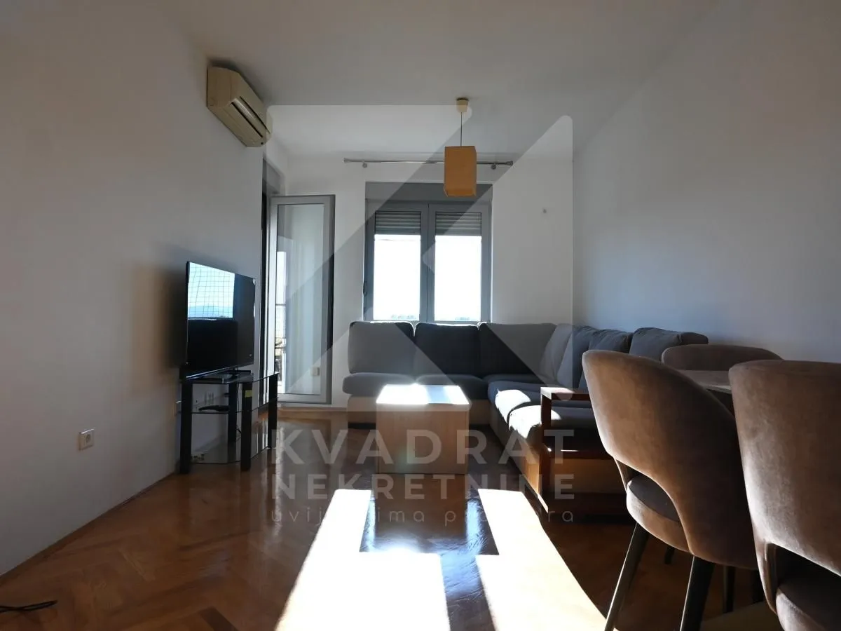 Rent, two bedroom apartment, 59m², Blok 6, Podgorica