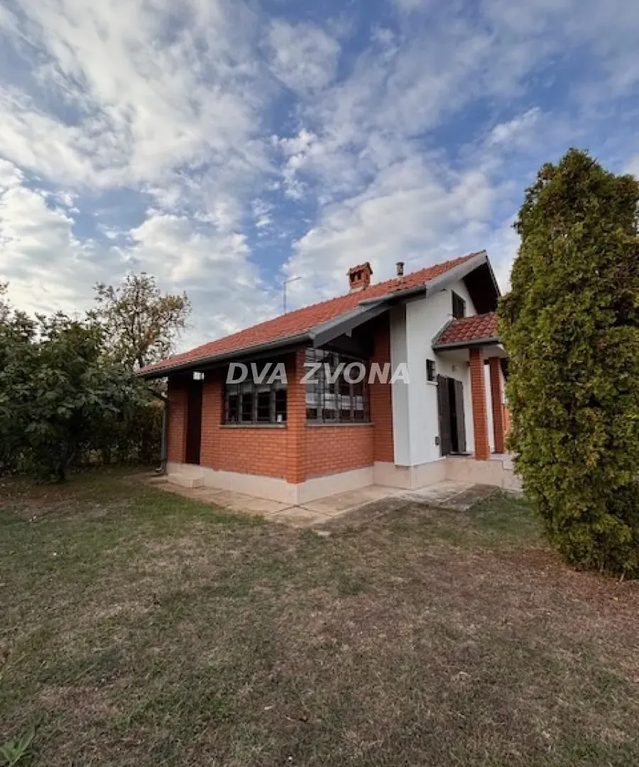 Sale, house, 154m², Čortanovci, Inđija