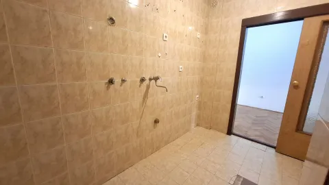 Izdavanje, dvosoban stan, 73m², Makedonsko naselje, Bar - image 6