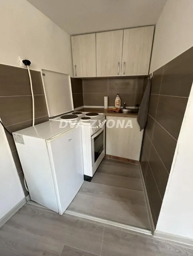Prodaja, garsonjera, 16m², Centar, Novi Sad