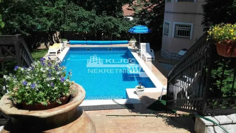 Sale, house, 600m², Savski Venac, Beograd