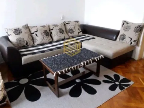 Izdavanje, garsonjera, 27m², Centar, Podgorica - image 5