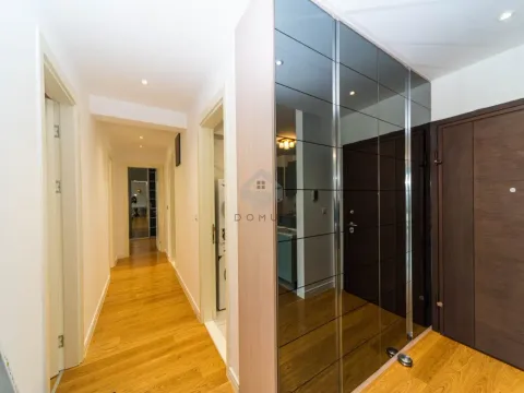 Izdavanje, trosoban stan, 108m², Podgorica, Crna Gora - image 14