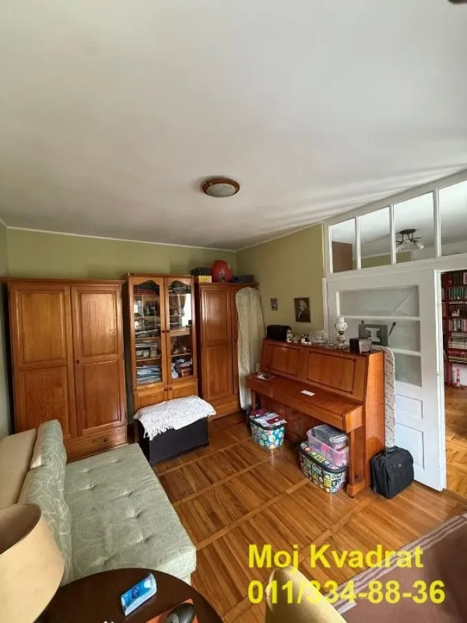 Prodaja, trosoban stan, 54m², Karaburma, Palilula Sve Podlokacije