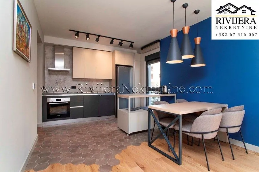 Prodaja, dvosoban stan, 65m², Donja Lastva, Tivat