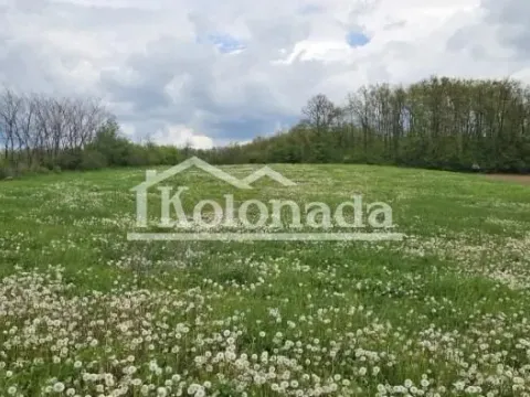 Zemljište in Nemenikuće