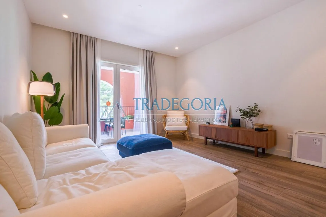 Prodaja, jednosoban stan, 70m², Luštica, Herceg Novi