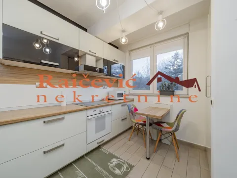 Sale, four bedroom apartment, 105m², Banovo Brdo, Beograd - image 10