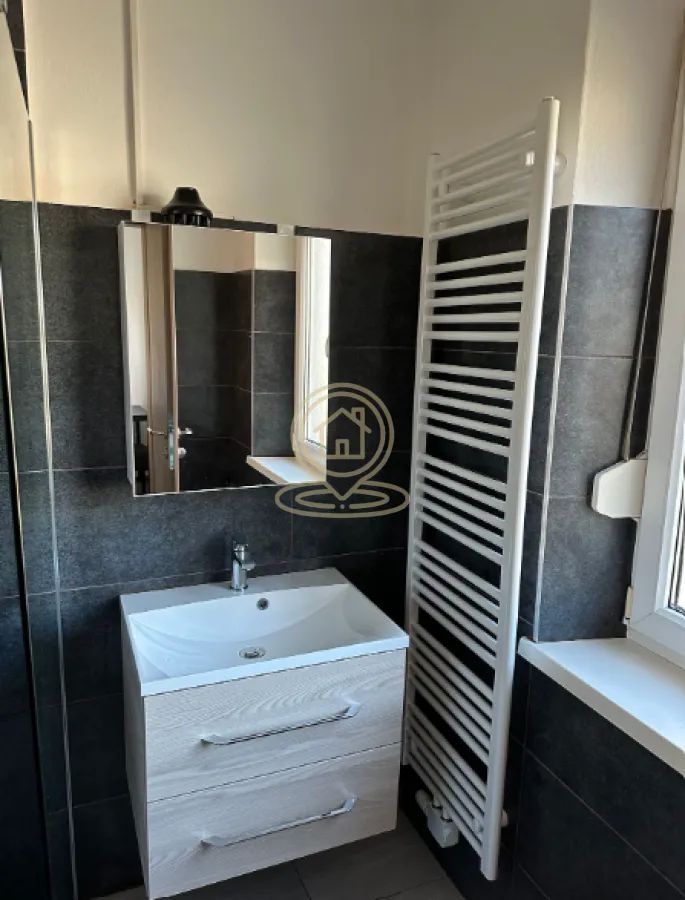 Prodaja, garsonjera, 33m², Centar, Vrnjačka Banja