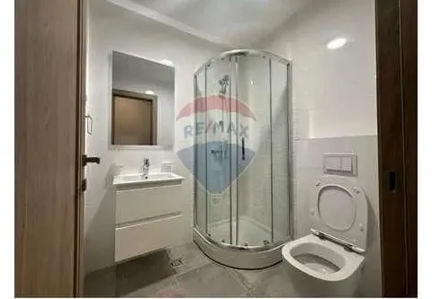 Izdavanje, trosoban stan, 110m², Master Kvart, Podgorica - image 3