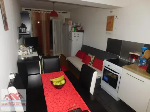 Sale, studio apartment, 23m², Erdoglija, Kragujevac