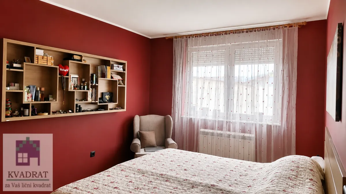 Prodaja, četvorosoban stan, 115m², Grbavica, Novi Sad Sve Podlokacije