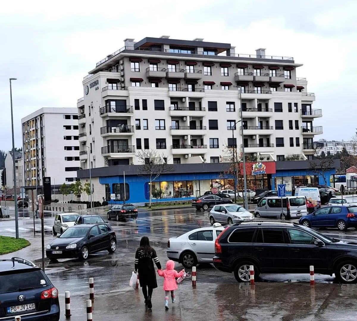 Rent, apartment, 45m², Pobrežje, Podgorica