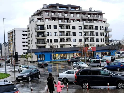 Izdavanje, stan, 45m², Pobrežje, Podgorica - image 7