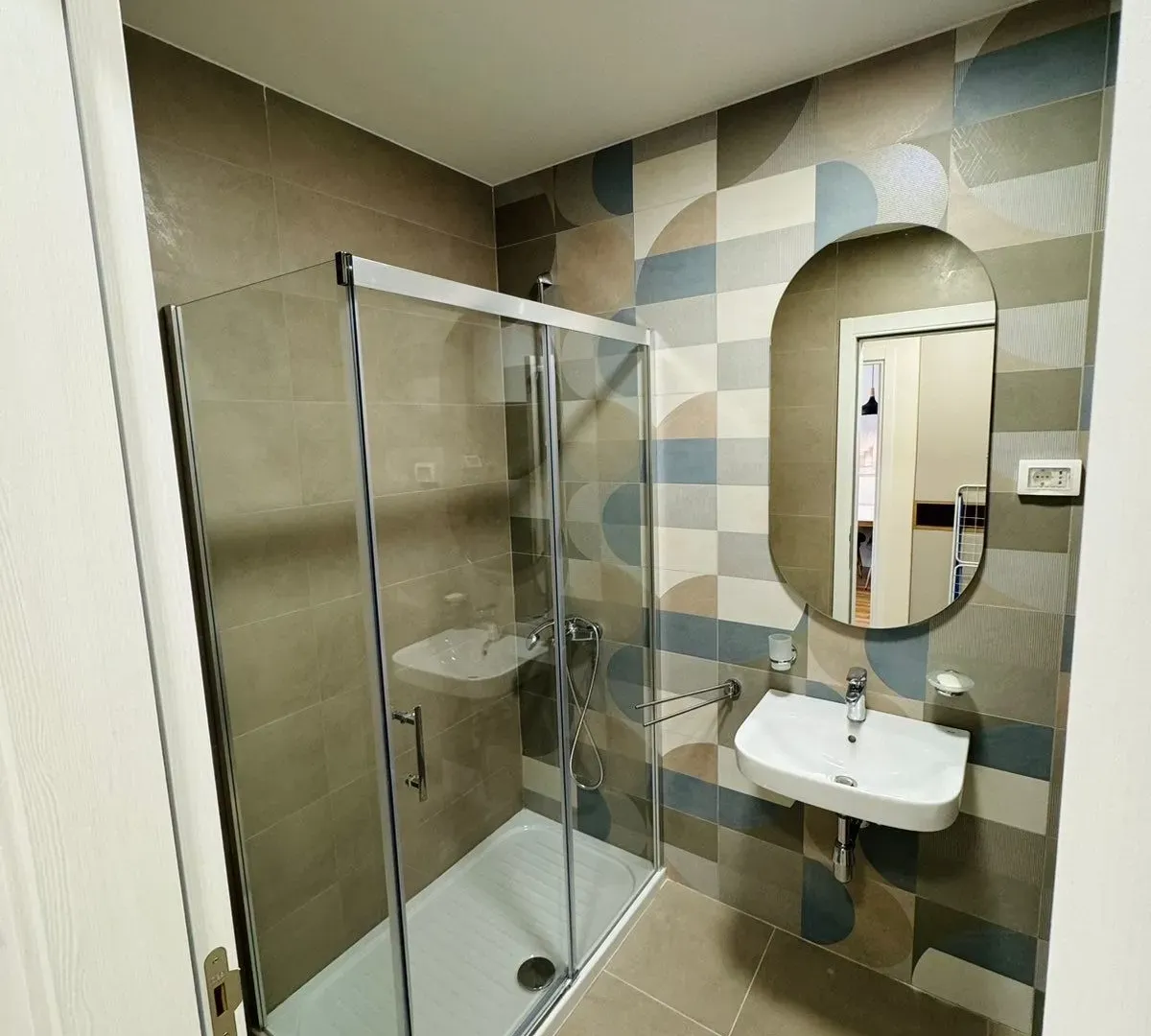 Rent, one bedroom apartment, 40m², Pobrežje, Podgorica