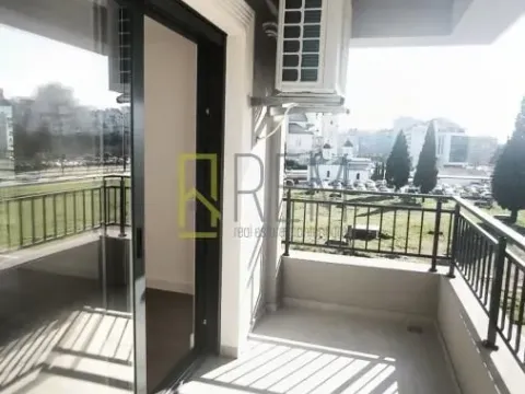 Rent, office space, 113m², Dalmatinska ulica, Podgorica - image 24