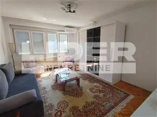 Izdavanje, dvosoban stan, 52m², Kalenić Pijaca, Vračar Sve Podlokacije - image 2