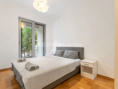 Prodaja, trosoban stan, 97m², Morinj, Kotor - image 7