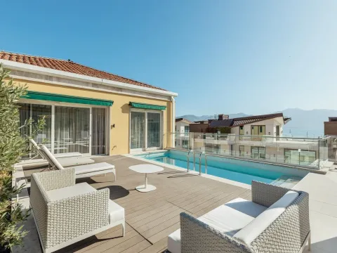 Prodaja, trosoban stan, 382m², Portonovi, Herceg Novi - image 18