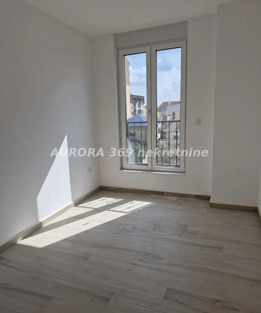 Sale, two bedroom apartment, 52m², Ruma, Srbija