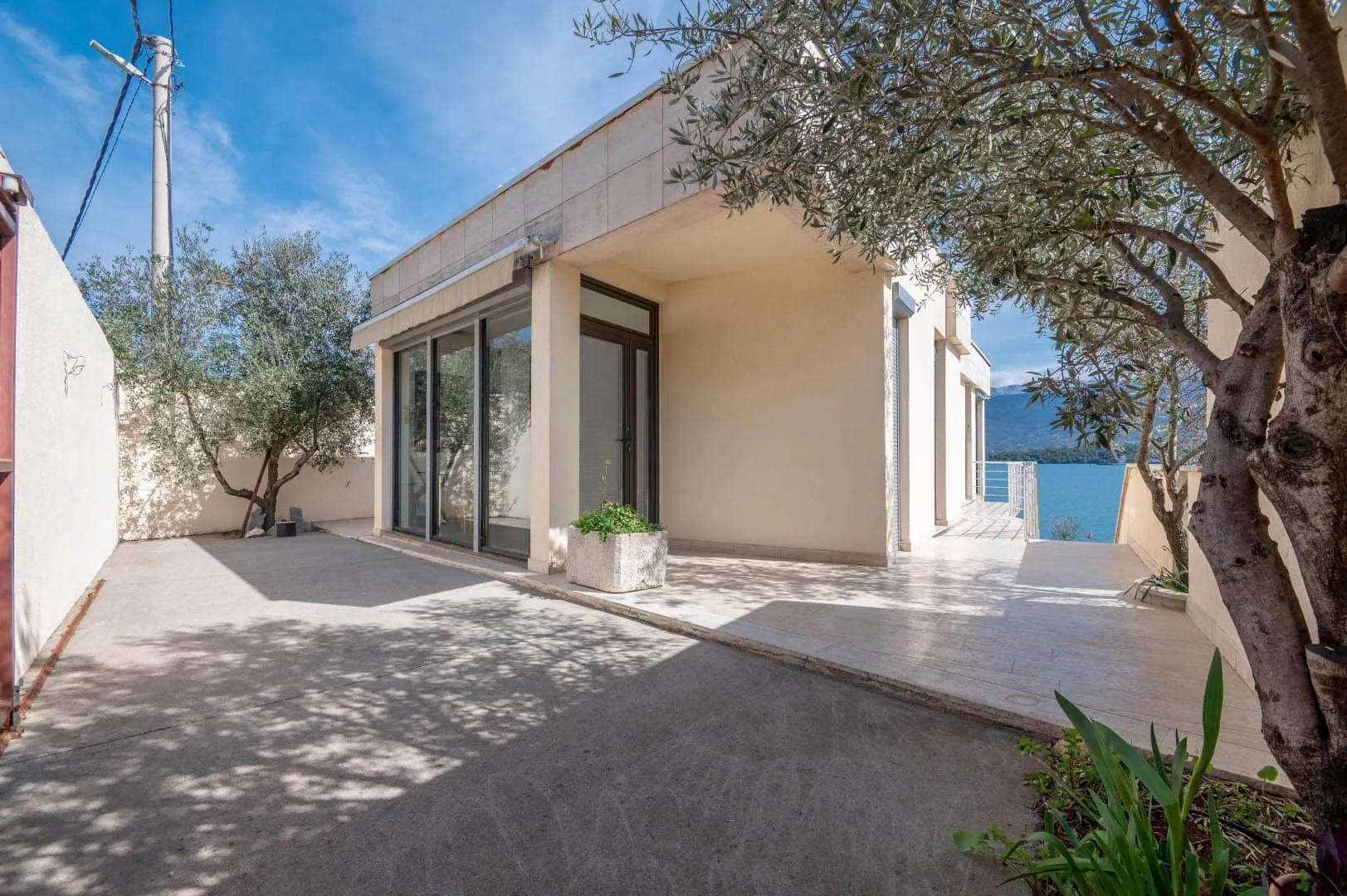 Sale, house, 172m², Kotor, Crna Gora